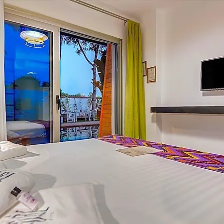 酒店 科雷切什梅别墅 Çeşme